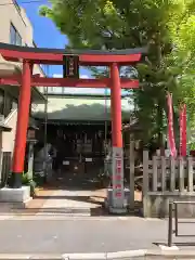 三河稲荷神社の鳥居