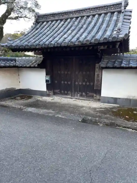金剛寺の山門・神門