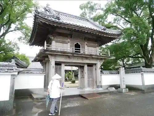 法輪寺の山門