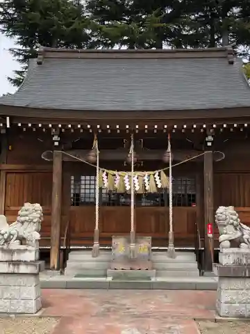 諏訪神社の本殿・本堂