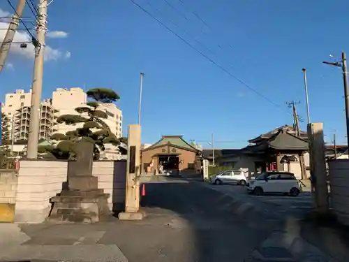 成就寺の山門・神門