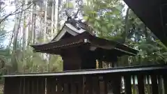 冑神社の本殿