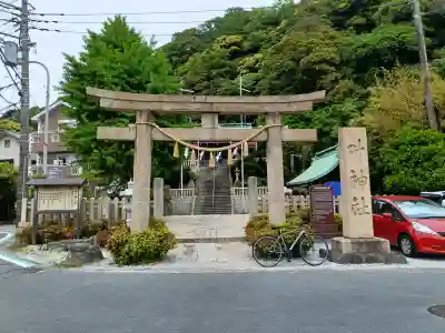 叶神社（東叶神社）の{uncategorized: "未分類", other: "その他", undefined: "問題あり", building: "その他建物", grave: "お墓", sacred_gate: "鳥居", guardian: "狛犬", statue: "像", buddha: "仏像", history: "歴史", nature: "自然", garden: "庭園", animal: "動物", pagoda: "塔", temizu: "手水舎", mountain_gate: "山門・神門", sanctuary: "本殿・本堂", subordinate: "末社・摂社", art: "芸術", scenery: "景色", jizo: "地蔵", ema: "絵馬", goshuin: "御朱印", omikuji: "おみくじ", items: "授与品その他", amulet: "お守り", goshuincho: "御朱印帳", eats: "食事", festival: "お祭り", votive_dance: "神楽", shichigosan: "七五三参", wedding: "結婚式", experience: "体験その他", initially: "初詣", around: "周辺", anti_infection: "感染症対策"}