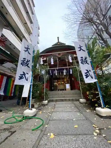 三崎稲荷神社の本殿・本堂