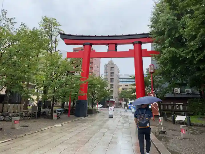 富岡八幡宮の鳥居