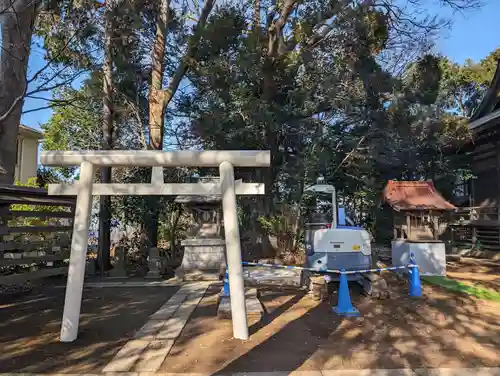 初富稲荷神社の鳥居