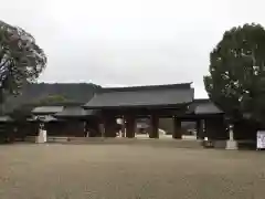 橿原神宮の山門