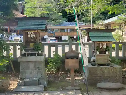 手力雄神社の末社