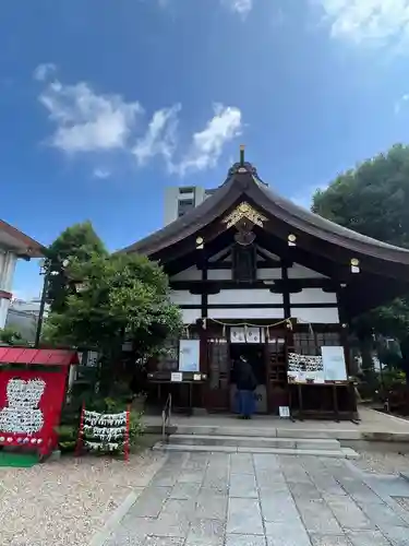 三輪神社の本殿・本堂