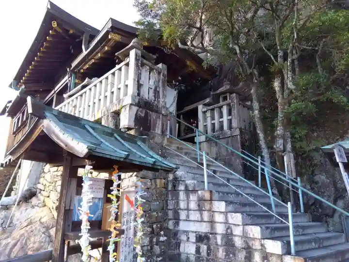 阿賀神社の本殿・本堂