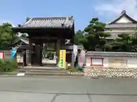 頭陀寺の山門・神門