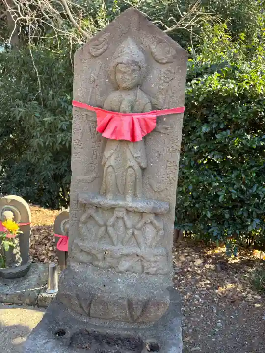 宗泉寺の{uncategorized: "未分類", other: "その他", undefined: "問題あり", building: "その他建物", grave: "お墓", sacred_gate: "鳥居", guardian: "狛犬", statue: "像", buddha: "仏像", history: "歴史", nature: "自然", garden: "庭園", animal: "動物", pagoda: "塔", temizu: "手水舎", mountain_gate: "山門・神門", sanctuary: "本殿・本堂", subordinate: "末社・摂社", art: "芸術", scenery: "景色", jizo: "地蔵", ema: "絵馬", goshuin: "御朱印", omikuji: "おみくじ", items: "授与品その他", amulet: "お守り", goshuincho: "御朱印帳", eats: "食事", festival: "お祭り", votive_dance: "神楽", shichigosan: "七五三参", wedding: "結婚式", experience: "体験その他", initially: "初詣", around: "周辺", anti_infection: "感染症対策"}