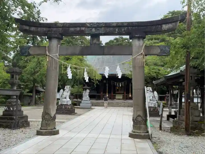 鳥海月山両所宮(山形県)