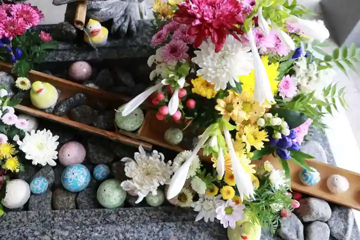 滑川神社 - 仕事と子どもの守り神の手水舎