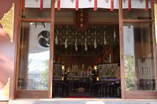 稲毛神社の本殿・本堂