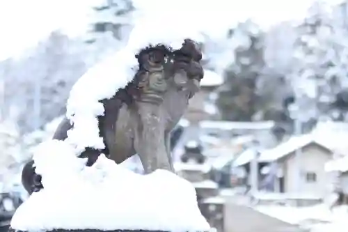 前玉神社の{uncategorized: "未分類", other: "その他", undefined: "問題あり", building: "その他建物", grave: "お墓", sacred_gate: "鳥居", guardian: "狛犬", statue: "像", buddha: "仏像", history: "歴史", nature: "自然", garden: "庭園", animal: "動物", pagoda: "塔", temizu: "手水舎", mountain_gate: "山門・神門", sanctuary: "本殿・本堂", subordinate: "末社・摂社", art: "芸術", scenery: "景色", jizo: "地蔵", ema: "絵馬", goshuin: "御朱印", omikuji: "おみくじ", items: "授与品その他", amulet: "お守り", goshuincho: "御朱印帳", eats: "食事", festival: "お祭り", votive_dance: "神楽", shichigosan: "七五三参", wedding: "結婚式", experience: "体験その他", initially: "初詣", around: "周辺", anti_infection: "感染症対策"}