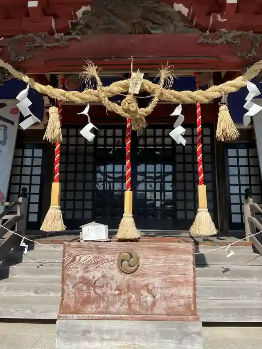 白子神社の{uncategorized: "未分類", other: "その他", undefined: "問題あり", building: "その他建物", grave: "お墓", sacred_gate: "鳥居", guardian: "狛犬", statue: "像", buddha: "仏像", history: "歴史", nature: "自然", garden: "庭園", animal: "動物", pagoda: "塔", temizu: "手水舎", mountain_gate: "山門・神門", sanctuary: "本殿・本堂", subordinate: "末社・摂社", art: "芸術", scenery: "景色", jizo: "地蔵", ema: "絵馬", goshuin: "御朱印", omikuji: "おみくじ", items: "授与品その他", amulet: "お守り", goshuincho: "御朱印帳", eats: "食事", festival: "お祭り", votive_dance: "神楽", shichigosan: "七五三参", wedding: "結婚式", experience: "体験その他", initially: "初詣", around: "周辺", anti_infection: "感染症対策"}