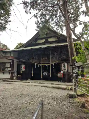 古井の天狗山の本殿・本堂