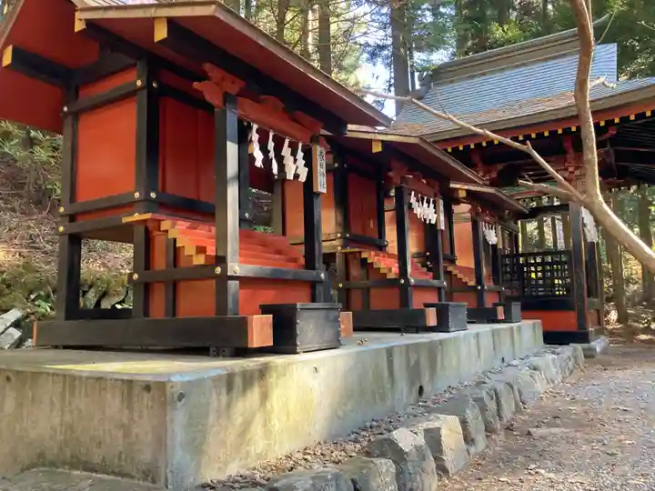 三峯神社の末社・摂社