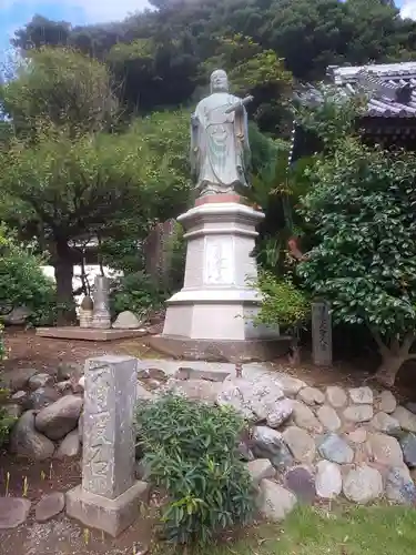 龍口寺の像