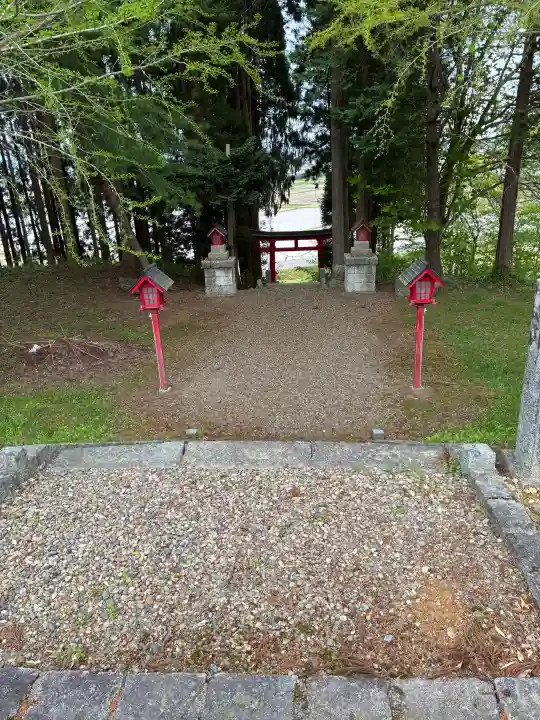 大畑八幡宮の{uncategorized: "未分類", other: "その他", undefined: "問題あり", building: "その他建物", grave: "お墓", sacred_gate: "鳥居", guardian: "狛犬", statue: "像", buddha: "仏像", history: "歴史", nature: "自然", garden: "庭園", animal: "動物", pagoda: "塔", temizu: "手水舎", mountain_gate: "山門・神門", sanctuary: "本殿・本堂", subordinate: "末社・摂社", art: "芸術", scenery: "景色", jizo: "地蔵", ema: "絵馬", goshuin: "御朱印", omikuji: "おみくじ", items: "授与品その他", amulet: "お守り", goshuincho: "御朱印帳", eats: "食事", festival: "お祭り", votive_dance: "神楽", shichigosan: "七五三参", wedding: "結婚式", experience: "体験その他", initially: "初詣", around: "周辺", anti_infection: "感染症対策"}