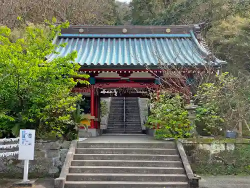 洲崎神社の山門・神門