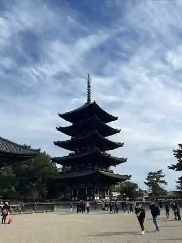 興福寺の{uncategorized: "未分類", other: "その他", undefined: "問題あり", building: "その他建物", grave: "お墓", sacred_gate: "鳥居", guardian: "狛犬", statue: "像", buddha: "仏像", history: "歴史", nature: "自然", garden: "庭園", animal: "動物", pagoda: "塔", temizu: "手水舎", mountain_gate: "山門・神門", sanctuary: "本殿・本堂", subordinate: "末社・摂社", art: "芸術", scenery: "景色", jizo: "地蔵", ema: "絵馬", goshuin: "御朱印", omikuji: "おみくじ", items: "授与品その他", amulet: "お守り", goshuincho: "御朱印帳", eats: "食事", festival: "お祭り", votive_dance: "神楽", shichigosan: "七五三参", wedding: "結婚式", experience: "体験その他", initially: "初詣", around: "周辺", anti_infection: "感染症対策"}