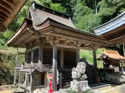 春日神社の本殿・本堂