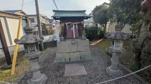 鞭崎神社 よし池・鳩が森町分社(滋賀県)