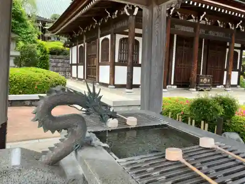 観音寺の{uncategorized: "未分類", other: "その他", undefined: "問題あり", building: "その他建物", grave: "お墓", sacred_gate: "鳥居", guardian: "狛犬", statue: "像", buddha: "仏像", history: "歴史", nature: "自然", garden: "庭園", animal: "動物", pagoda: "塔", temizu: "手水舎", mountain_gate: "山門・神門", sanctuary: "本殿・本堂", subordinate: "末社・摂社", art: "芸術", scenery: "景色", jizo: "地蔵", ema: "絵馬", goshuin: "御朱印", omikuji: "おみくじ", items: "授与品その他", amulet: "お守り", goshuincho: "御朱印帳", eats: "食事", festival: "お祭り", votive_dance: "神楽", shichigosan: "七五三参", wedding: "結婚式", experience: "体験その他", initially: "初詣", around: "周辺", anti_infection: "感染症対策"}