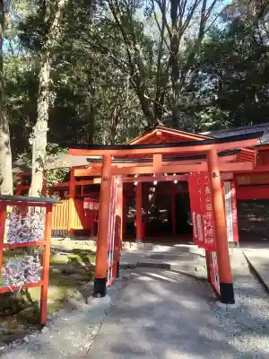 長山稲荷社（橿原神宮末社）の{uncategorized: "未分類", other: "その他", undefined: "問題あり", building: "その他建物", grave: "お墓", sacred_gate: "鳥居", guardian: "狛犬", statue: "像", buddha: "仏像", history: "歴史", nature: "自然", garden: "庭園", animal: "動物", pagoda: "塔", temizu: "手水舎", mountain_gate: "山門・神門", sanctuary: "本殿・本堂", subordinate: "末社・摂社", art: "芸術", scenery: "景色", jizo: "地蔵", ema: "絵馬", goshuin: "御朱印", omikuji: "おみくじ", items: "授与品その他", amulet: "お守り", goshuincho: "御朱印帳", eats: "食事", festival: "お祭り", votive_dance: "神楽", shichigosan: "七五三参", wedding: "結婚式", experience: "体験その他", initially: "初詣", around: "周辺", anti_infection: "感染症対策"}