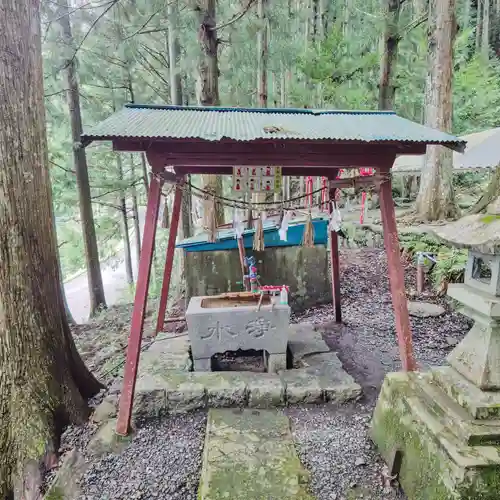 貴船神社の手水