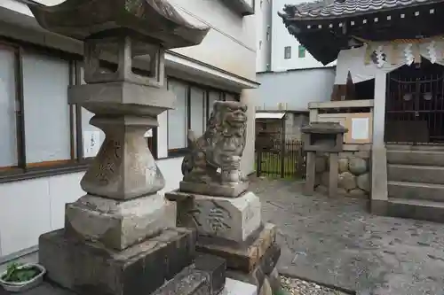 縣神社の狛犬