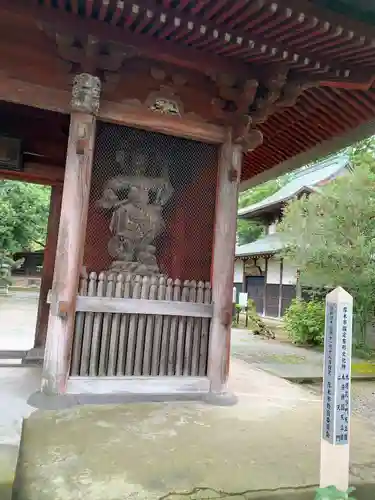 妙傳寺の像