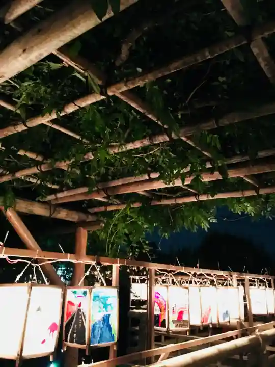 亀戸天神社の{uncategorized: "未分類", other: "その他", undefined: "問題あり", building: "その他建物", grave: "お墓", sacred_gate: "鳥居", guardian: "狛犬", statue: "像", buddha: "仏像", history: "歴史", nature: "自然", garden: "庭園", animal: "動物", pagoda: "塔", temizu: "手水舎", mountain_gate: "山門・神門", sanctuary: "本殿・本堂", subordinate: "末社・摂社", art: "芸術", scenery: "景色", jizo: "地蔵", ema: "絵馬", goshuin: "御朱印", omikuji: "おみくじ", items: "授与品その他", amulet: "お守り", goshuincho: "御朱印帳", eats: "食事", festival: "お祭り", votive_dance: "神楽", shichigosan: "七五三参", wedding: "結婚式", experience: "体験その他", initially: "初詣", around: "周辺", anti_infection: "感染症対策"}