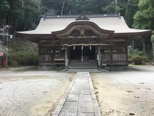 上一宮大粟神社の本殿・本堂