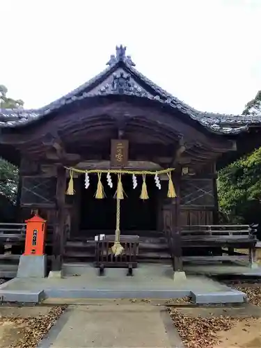 鏡神社の本殿