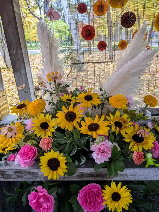 彌彦神社 (伊夜日子神社)の手水舎