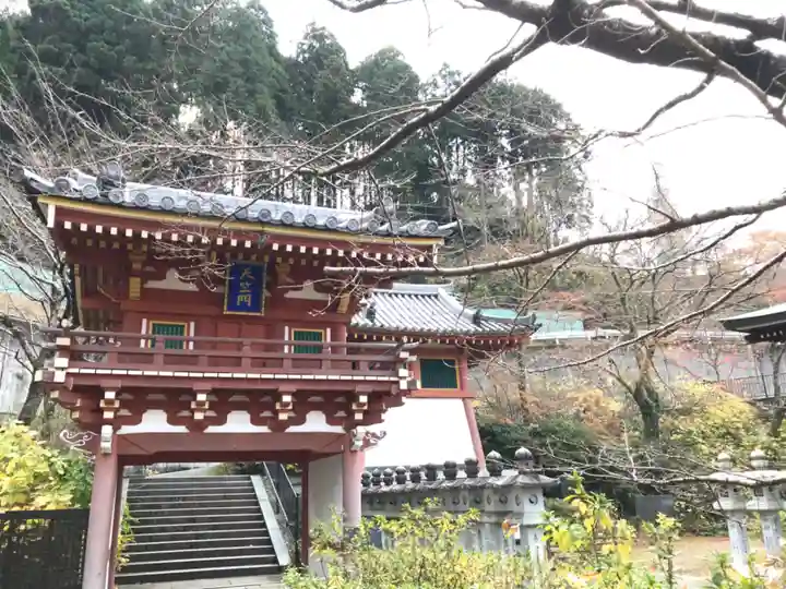 南法華寺(壷阪寺)の山門・神門