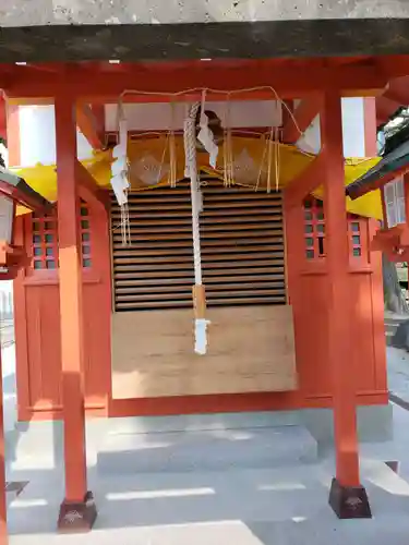 今益稲荷神社の本殿