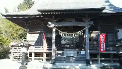 鳥屋神社の本殿・本堂