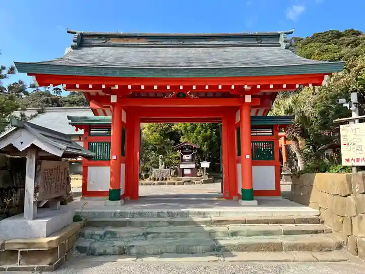鵜戸神宮の山門・神門