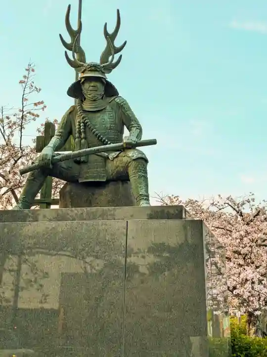 住吉神社(桑名)の{uncategorized: "未分類", other: "その他", undefined: "問題あり", building: "その他建物", grave: "お墓", sacred_gate: "鳥居", guardian: "狛犬", statue: "像", buddha: "仏像", history: "歴史", nature: "自然", garden: "庭園", animal: "動物", pagoda: "塔", temizu: "手水舎", mountain_gate: "山門・神門", sanctuary: "本殿・本堂", subordinate: "末社・摂社", art: "芸術", scenery: "景色", jizo: "地蔵", ema: "絵馬", goshuin: "御朱印", omikuji: "おみくじ", items: "授与品その他", amulet: "お守り", goshuincho: "御朱印帳", eats: "食事", festival: "お祭り", votive_dance: "神楽", shichigosan: "七五三参", wedding: "結婚式", experience: "体験その他", initially: "初詣", around: "周辺", anti_infection: "感染症対策"}