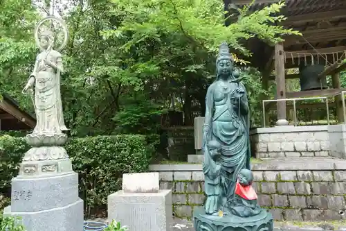 正法寺の像