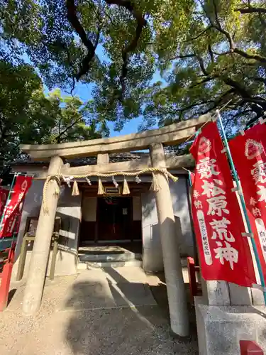 止止呂支比売命神社の末社