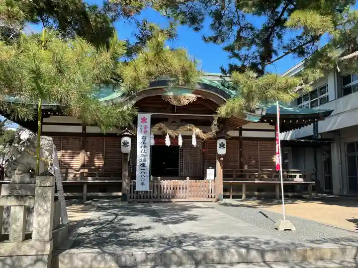 岩屋神社の本殿・本堂
