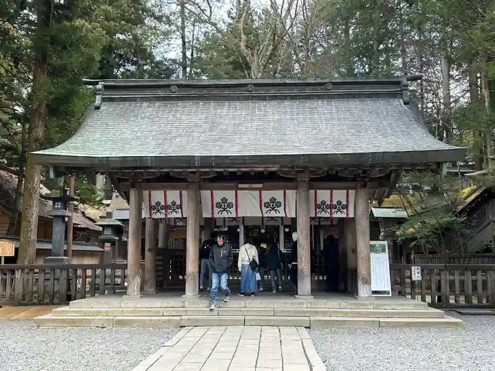 諏訪大社(長野県)