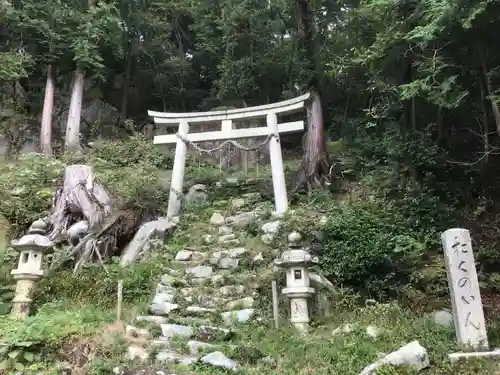 観音正寺の鳥居