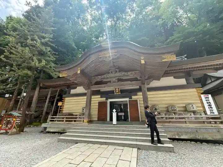 諏訪大社(長野県)