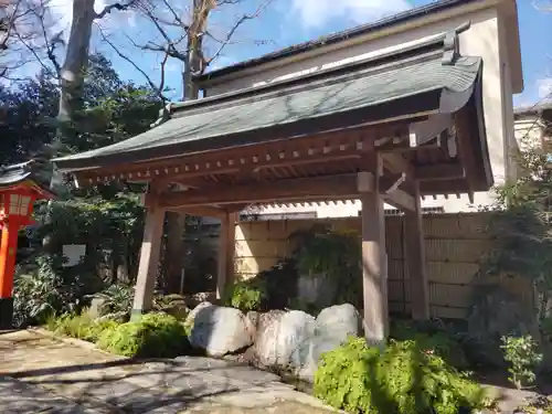 馬橋稲荷神社の手水舎
